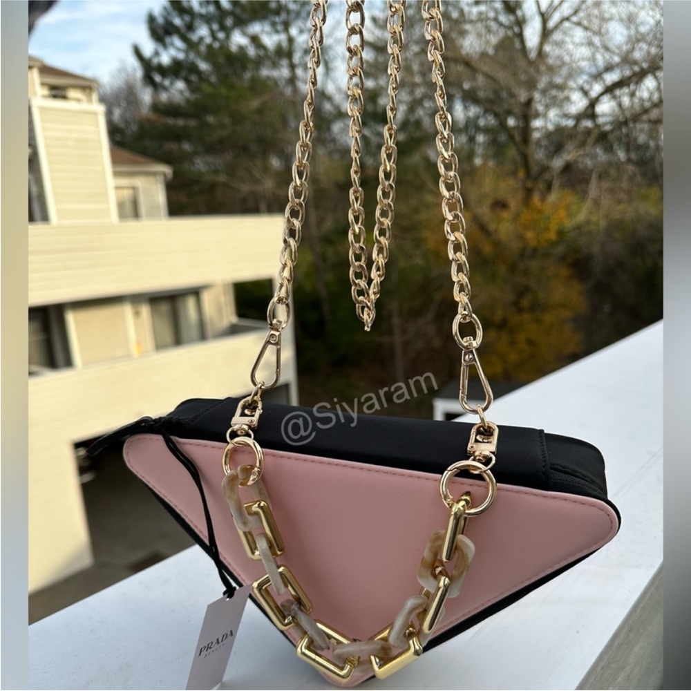 Prada Pink Triangle Clutch with Gold Chain - Picture 7 of 12
